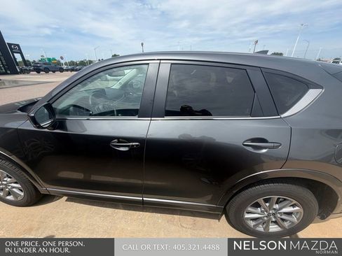 Used 2025 MAZDA CX-5 AWD 2.5 S w/ Preferred Package image 9