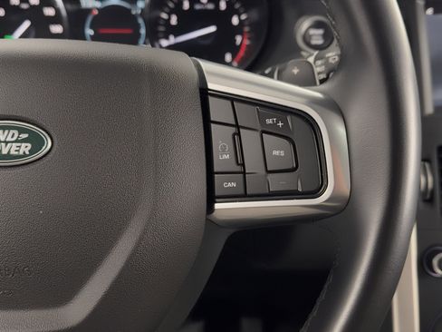 Used 2019 Land Rover Discovery Sport HSE image 22