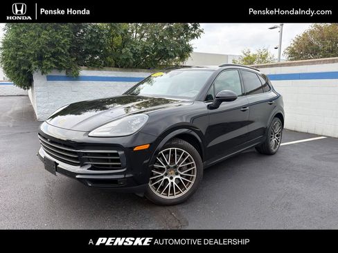 Used 2022 Porsche Cayenne S AWD/4WD image 1