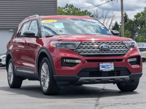 Certified 2024 Ford Explorer Limited w/ Limited Technology Package AWD/4WD image 3