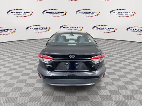 Used 2021 Toyota Corolla LE FWD image 7