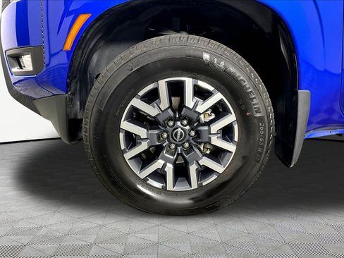 Used 2025 Nissan Frontier SL AWD/4WD image 35