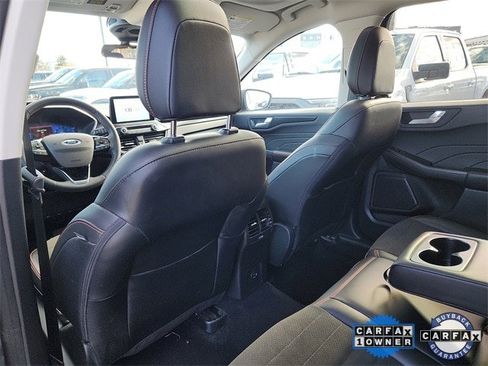 Certified 2022 Ford Escape SEL w/ SEL Stealth AWD Package image 26