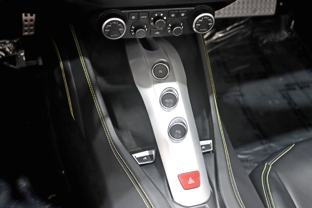 Used 2016 Ferrari California T RWD image 24