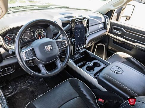 Used 2024 RAM 3500 Laramie AWD/4WD image 21