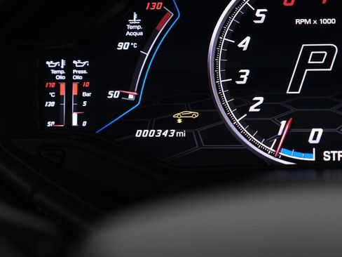 Used 2024 Lamborghini Huracan EVO AWD/4WD image 20