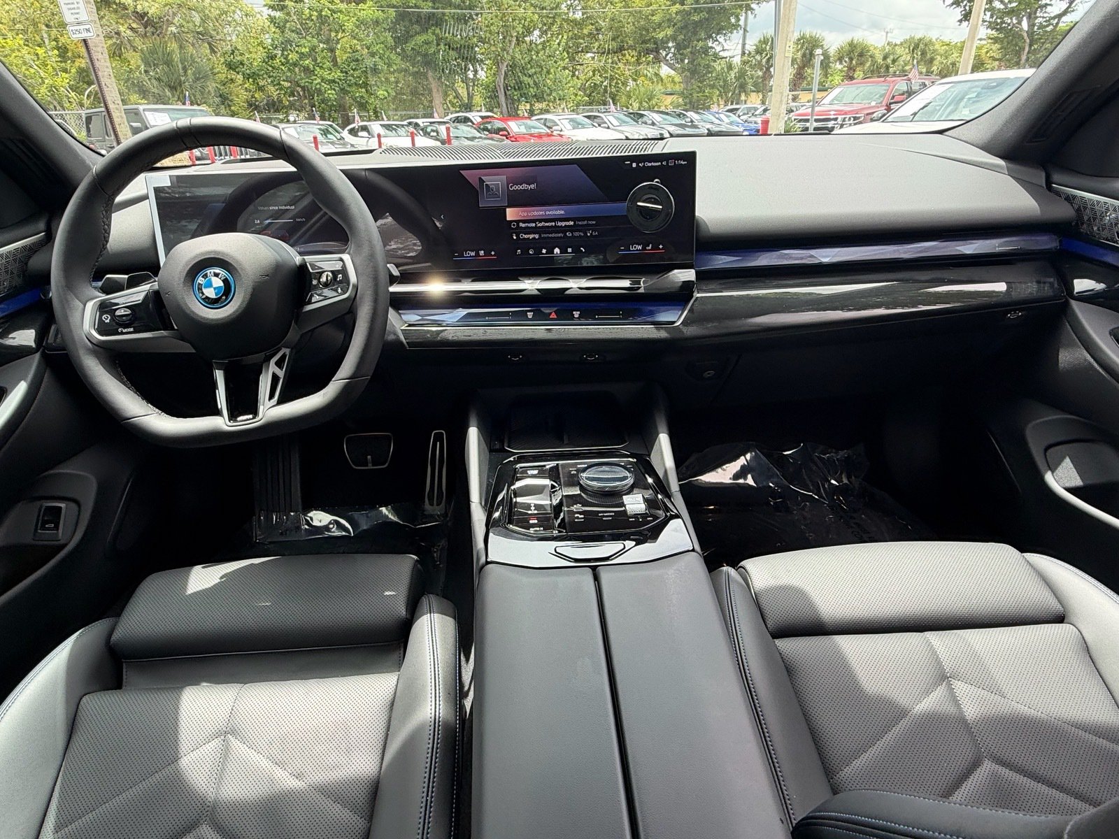 Used 2026 BMW i5 eDrive40 w/ M Sport Package RWD image 15