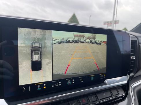 Used 2023 Chevrolet Silverado 1500 High Country w/ High Country Premium Package image 14