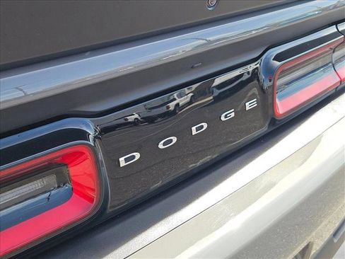 Used 2017 Dodge Challenger T/A image 27