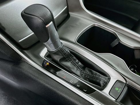 Used 2020 Honda Accord LX image 23