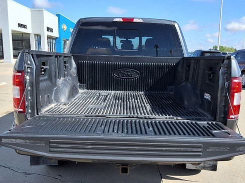 Used 2019 Ford F150 XLT w/ Equipment Group 302A Luxury AWD/4WD image 9