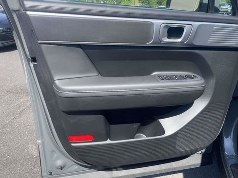 Certified 2026 Hyundai Santa Fe SEL FWD image 13