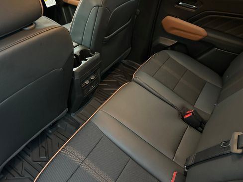 New 2026 GMC Canyon AT4 w/ Nightfall Essentials Package image 10