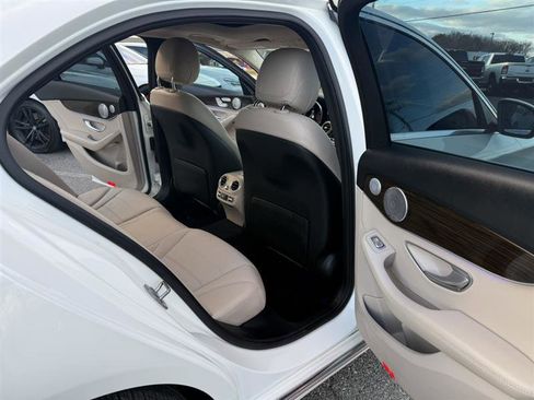 Used 2020 Mercedes-Benz C 300 C 300 SEDAN w/PREMIUM PACKAGE image 17