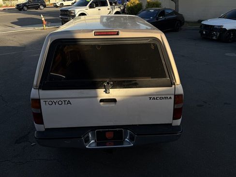 Used 1999 Toyota Tacoma 4x4 Regular Cab image 22