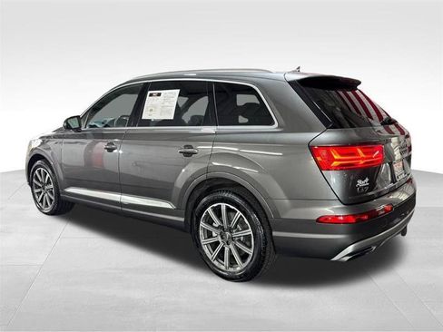 Used 2018 Audi Q7 3.0T Prestige w/ Prestige Package AWD/4WD image 7