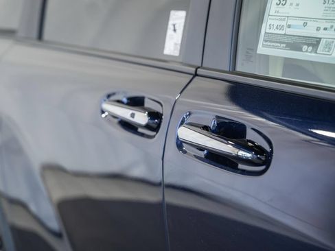 New 2026 Toyota Sienna Platinum AWD/4WD image 17