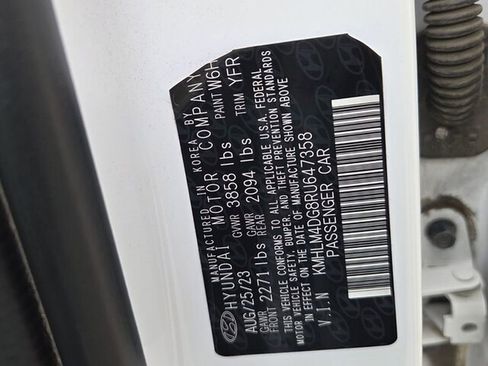 Used 2024 Hyundai Elantra SEL FWD image 7