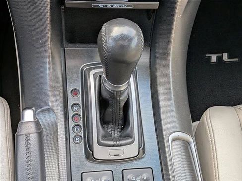Used 2013 Acura TL w/ Technology Package image 12