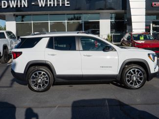 New 2026 GMC Terrain Elevation w/ Elevation Premium Package video 2