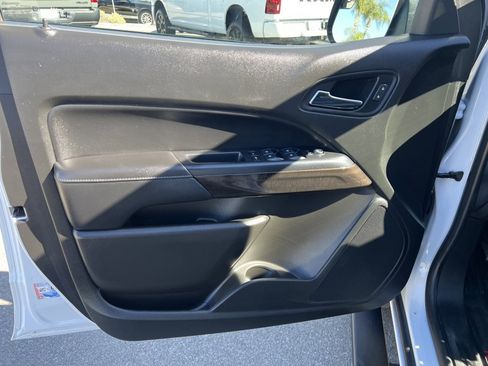 Used 2019 GMC Canyon SLT w/ Driver Alert Package image 15