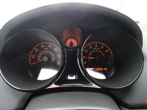 Used 2008 Saturn Sky image 16