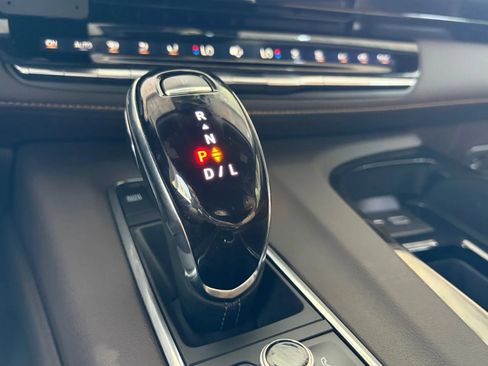 Used 2023 Cadillac Escalade Sport w/ Touring Package AWD/4WD image 29