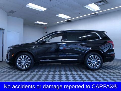 Used 2022 Cadillac XT6 Premium Luxury w/ Technology Package AWD/4WD image 3
