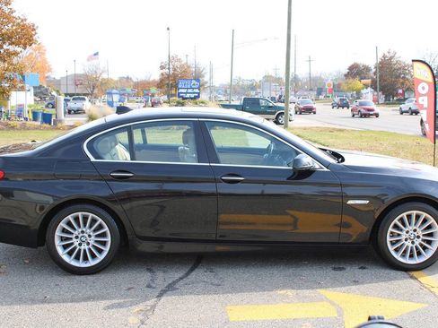 Used 2011 BMW 535i Sedan image 11