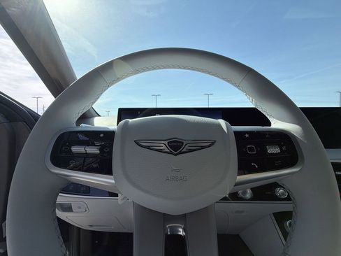 New 2026 Genesis GV70 2.5T Advanced image 11