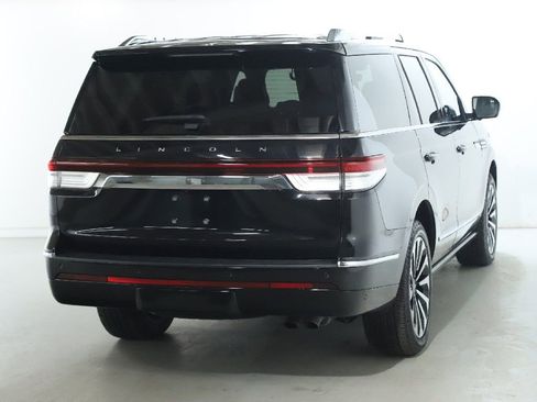 Used 2022 Lincoln Navigator Reserve image 50