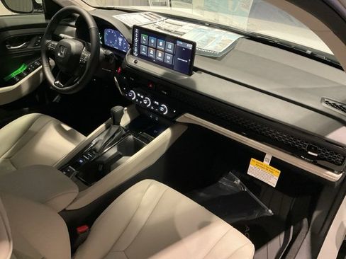 New 2025 Honda Accord EX-L image 22