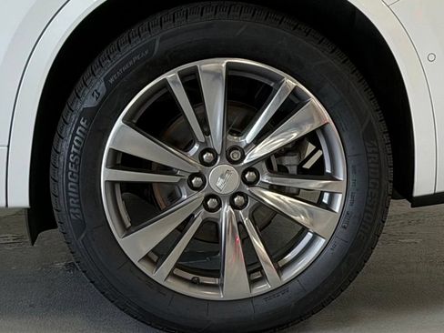 Used 2021 Cadillac XT6 Premium Luxury FWD image 8