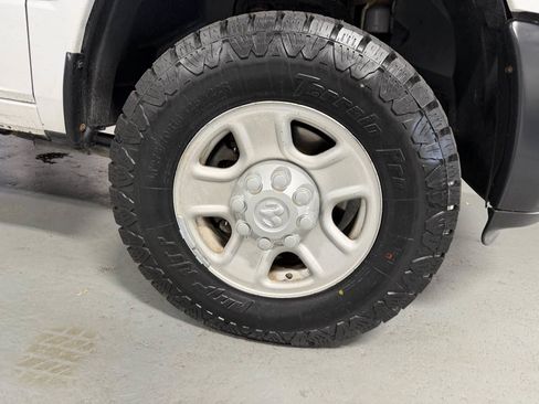 Used 2017 RAM 3500 Tradesman w/ Power & Remote Entry Group AWD/4WD image 2