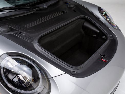 Used 2019 Porsche 911 Carrera 4S image 36