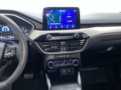 Used 2022 Ford Escape SEL image 24