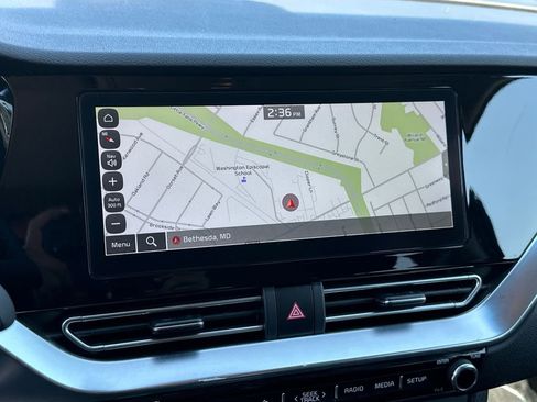 Used 2022 Kia Niro EX w/ Cold Weather Package image 29