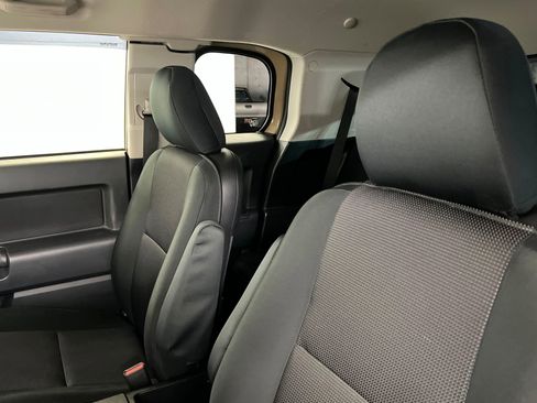 Used 2012 Toyota FJ Cruiser 4WD w/ TRD Sport Pkg image 17