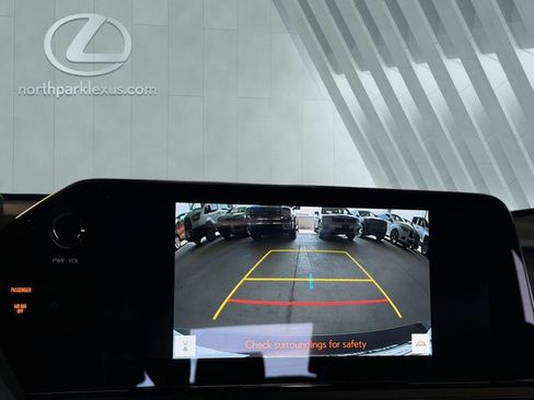 Certified 2026 Lexus UX 300h AWD image 20
