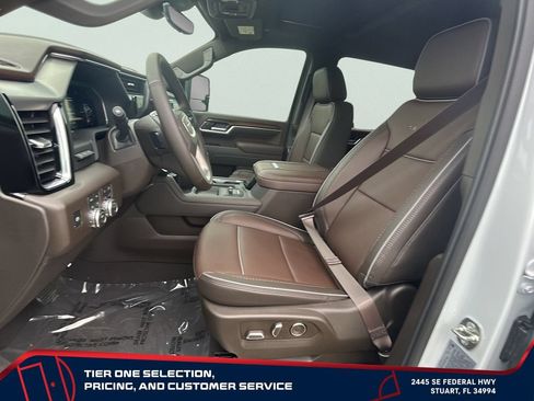 New 2026 GMC Sierra 2500 Denali w/ Denali Reserve Package AWD/4WD image 14
