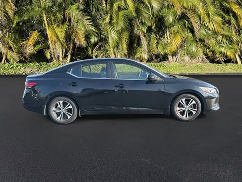 Used 2021 Nissan Sentra SV FWD image 3