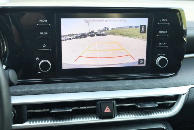 Used 2022 Kia K5 LXS FWD image 21