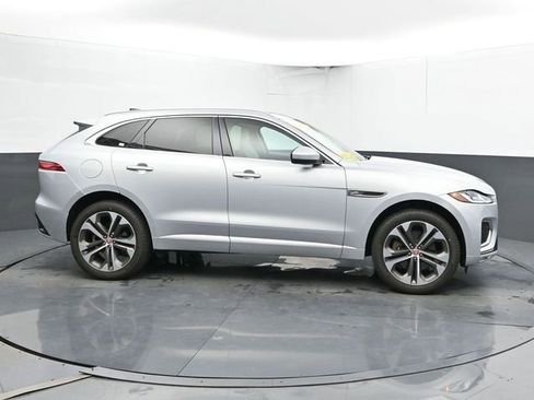 Used 2023 Jaguar F-PACE R-Dynamic S AWD/4WD image 3