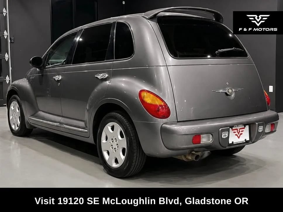 Used 2004 Chrysler PT Cruiser FWD image 6