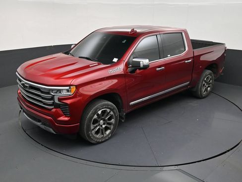 Used 2024 Chevrolet Silverado 1500 High Country RWD image 12