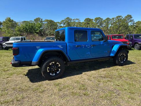 New 2026 Jeep Gladiator Rubicon AWD/4WD image 3