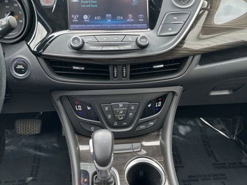 Used 2019 Buick Envision Essence AWD/4WD image 21