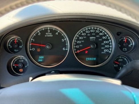 Used 2009 Chevrolet Tahoe LTZ AWD/4WD image 9