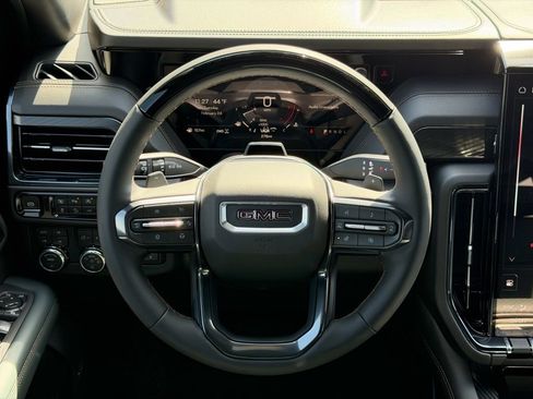 New 2026 GMC Yukon XL AT4 w/ AT4 Premium Plus Package image 21