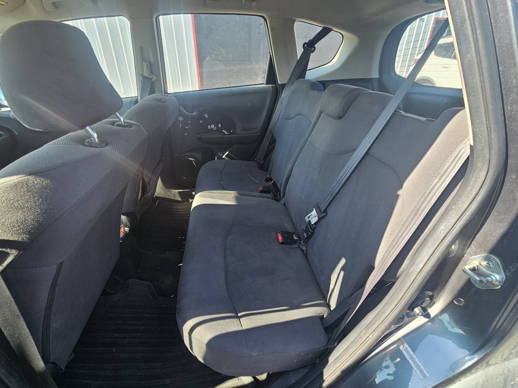 Used 2013 Honda Fit image 12
